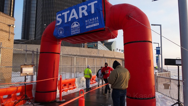 2014 Autoshow Shuffle 5K 257.JPG - 2014 Autoshow Shuffle 5K in Detroit Michigan. A cold day along the river, but accompanied by a great sunrise! Out and back on the River Greenway.